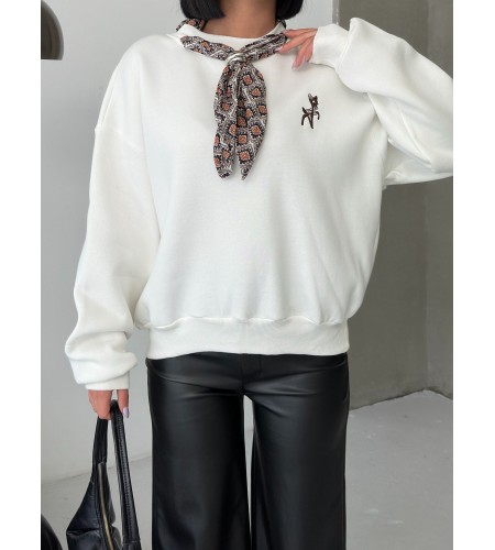  Fular ve Geyik Nakış Detaylı Oversize Sweatshirt Bej