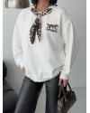  Fular ve Geyik Nakış Detaylı Oversize Sweatshirt Bej