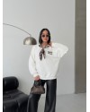  Fular ve Geyik Nakış Detaylı Oversize Sweatshirt Bej