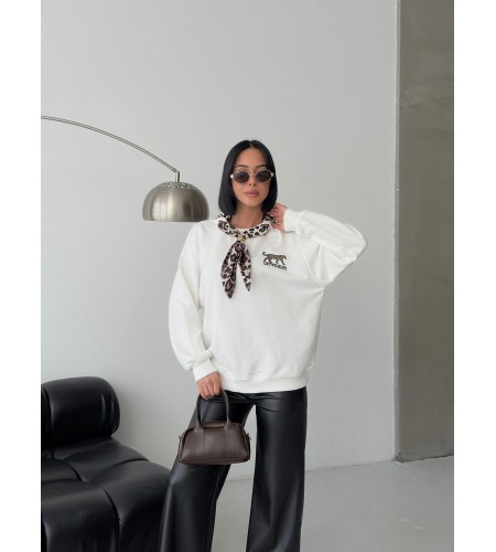  Fular ve Geyik Nakış Detaylı Oversize Sweatshirt Bej