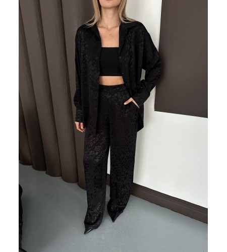 Desenli Saten Siyah Gömlek Takım