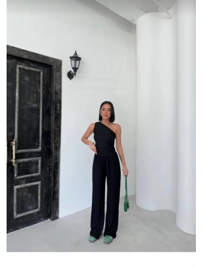 Tek Omuz Gofre Kumaş Siyah Bluz Pantolon Takım