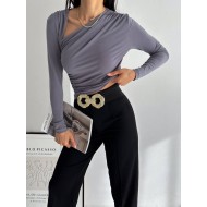 Önü V Dekolte Detaylı Gri Bluz